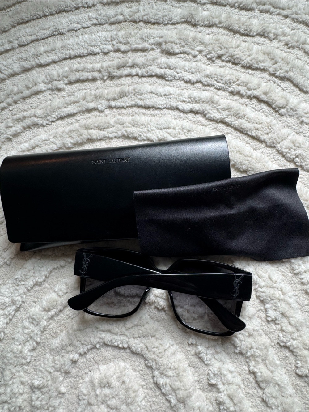 Saint Laurent Black Sunglasses with Case (UNISEX)